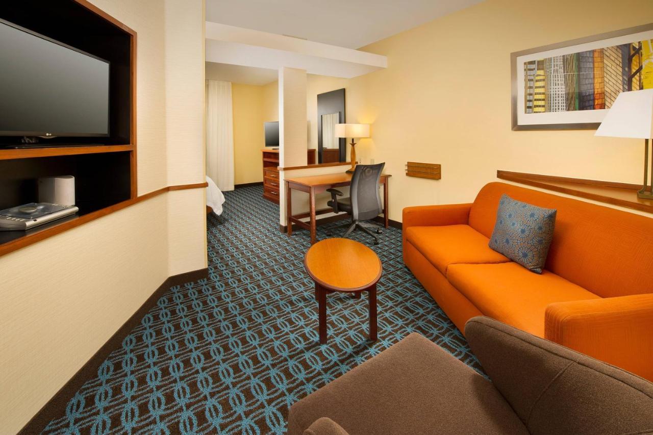 Fairfield Inn & Suites By Marriott Waco North Exterior photo