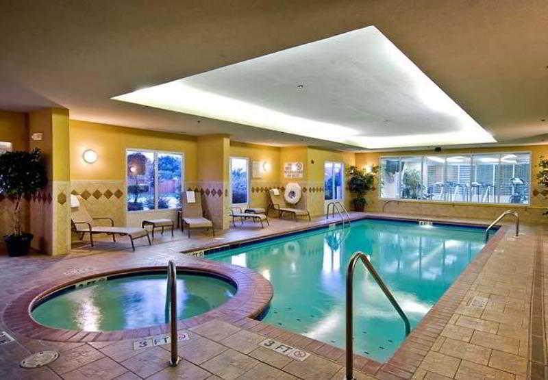 Fairfield Inn & Suites By Marriott Waco North Facilities photo