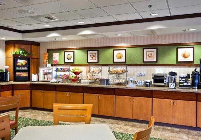 Fairfield Inn & Suites By Marriott Waco North Restaurant photo